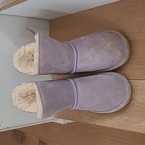 Purple Bearpaw toddler boots
